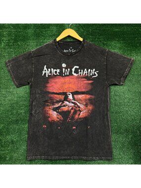 Alice In Chains Dirt Est 1987 Rock Band Mineral Wash T-Shirt Size Medium